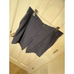 PGA Tour men’s navy golf shorts size 40